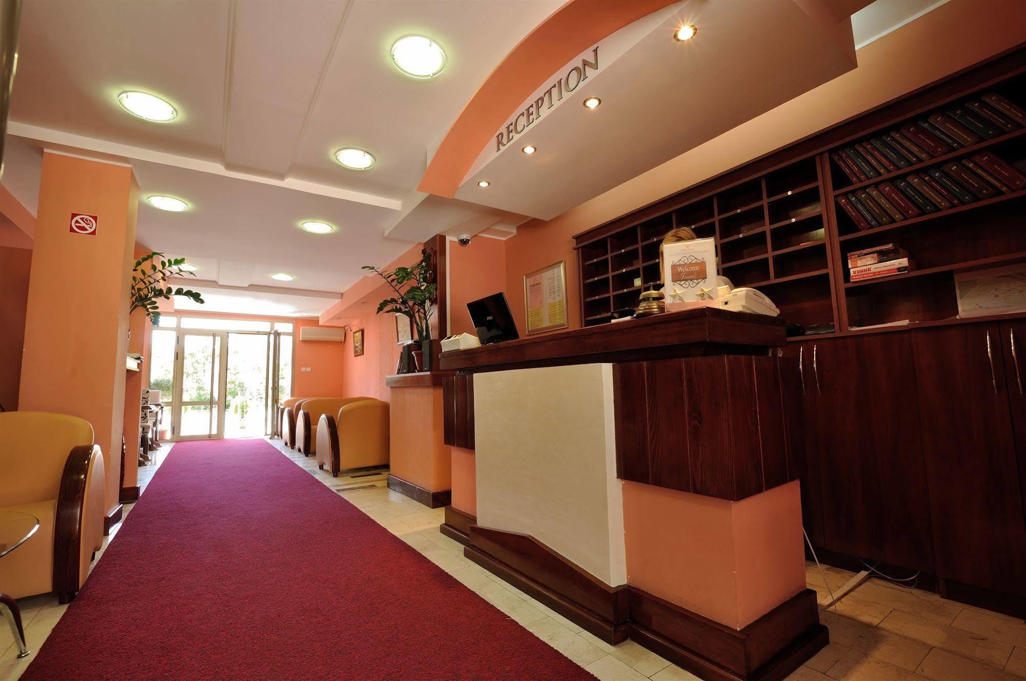 Vila Duric - Ex Hotel Duric Petrovac Exterior foto