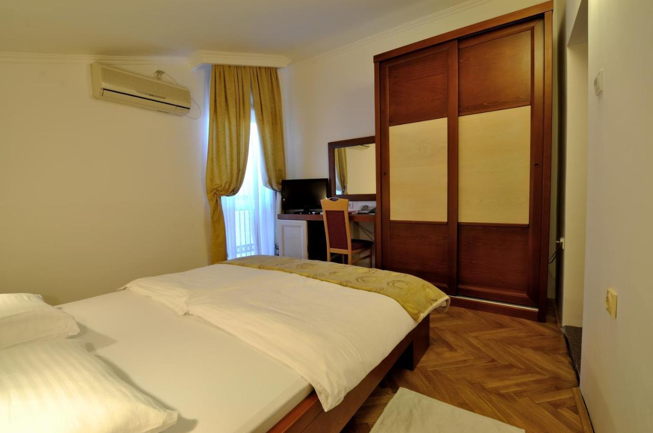 Vila Duric - Ex Hotel Duric Petrovac Quarto foto